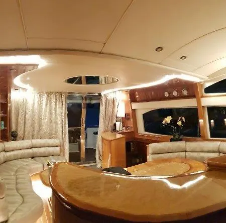 Ботель Niord Yacht